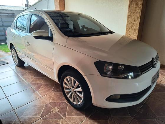 VOLKSWAGEN VOYAGE 1.0 MI COMFORTLINE 8V FLEX 4P MANUAL
